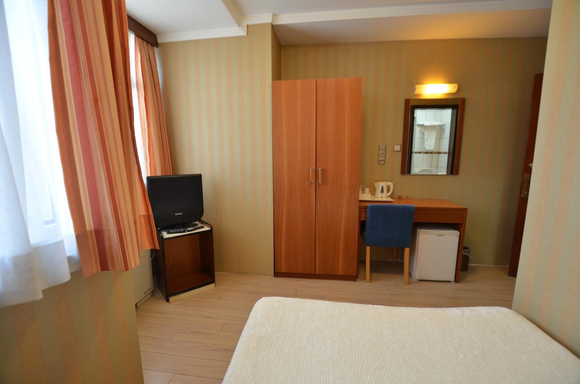 Hotel Inter Istanbul Eksteriør bilde
